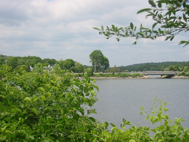 Quiambaug Cove