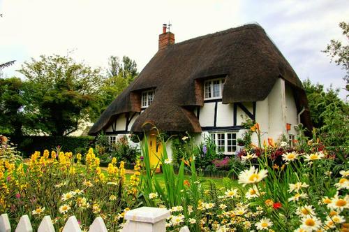 Wherewell Village still has thatched roofs today