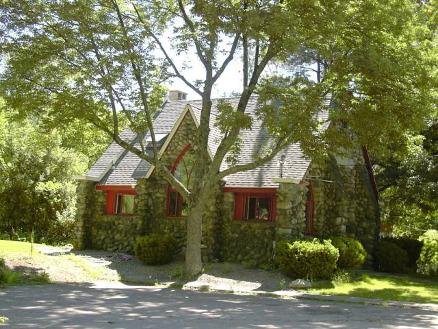 Cressy Memorial Pondville Chapel