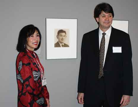 Karen and Ken Korematsu, children of Fred Korematsu at the National Portrait Gallery